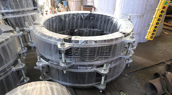 上海駱盈向長沙國金項目暖通系統(tǒng)供應橡膠接頭