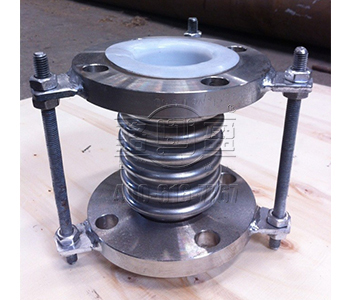 四氟<a href=https://www.luoying66.com target=_blank class=infotextkey>補償器</a>2.jpg